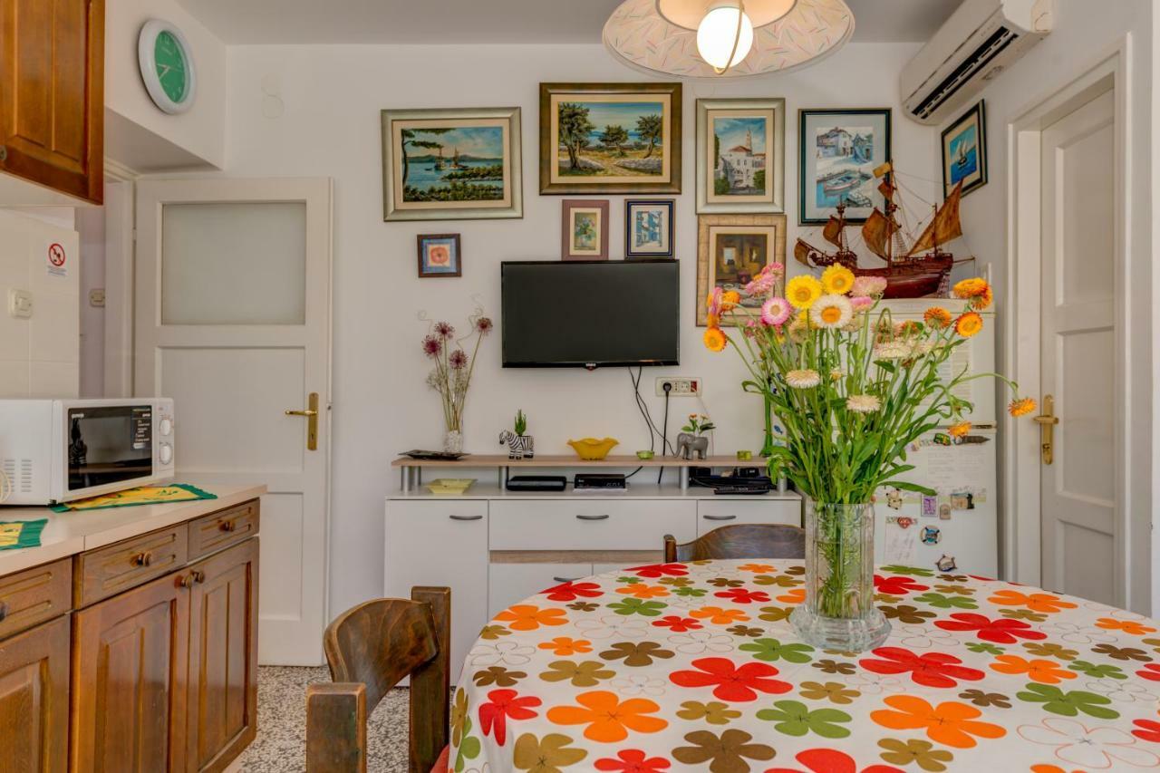 Apartment Grdelin สปลิท ภายนอก รูปภาพ